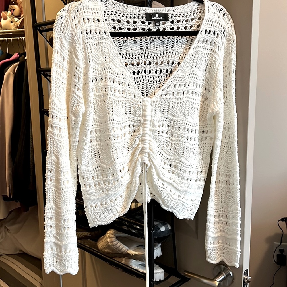 Size medium lulus sweater
